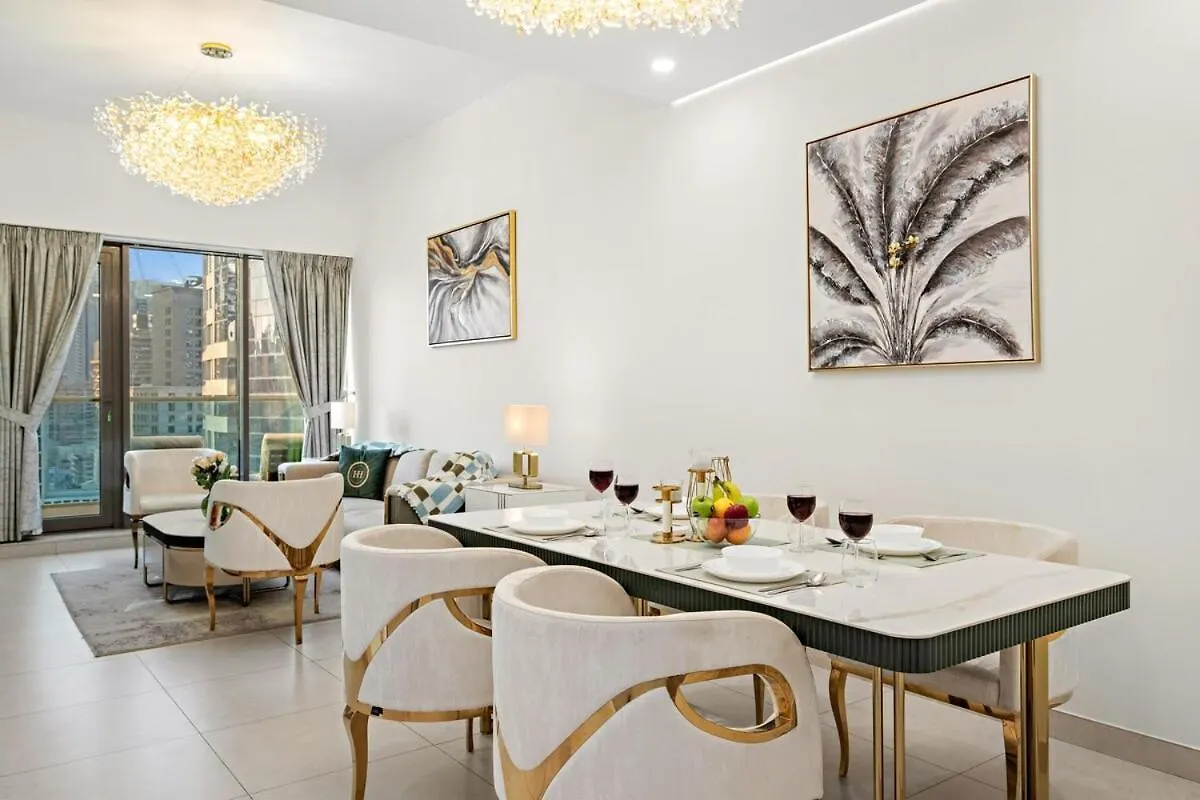 Elegant 2Br With Balcony And Burj Khalifa Skyline Views Apartment Dubai