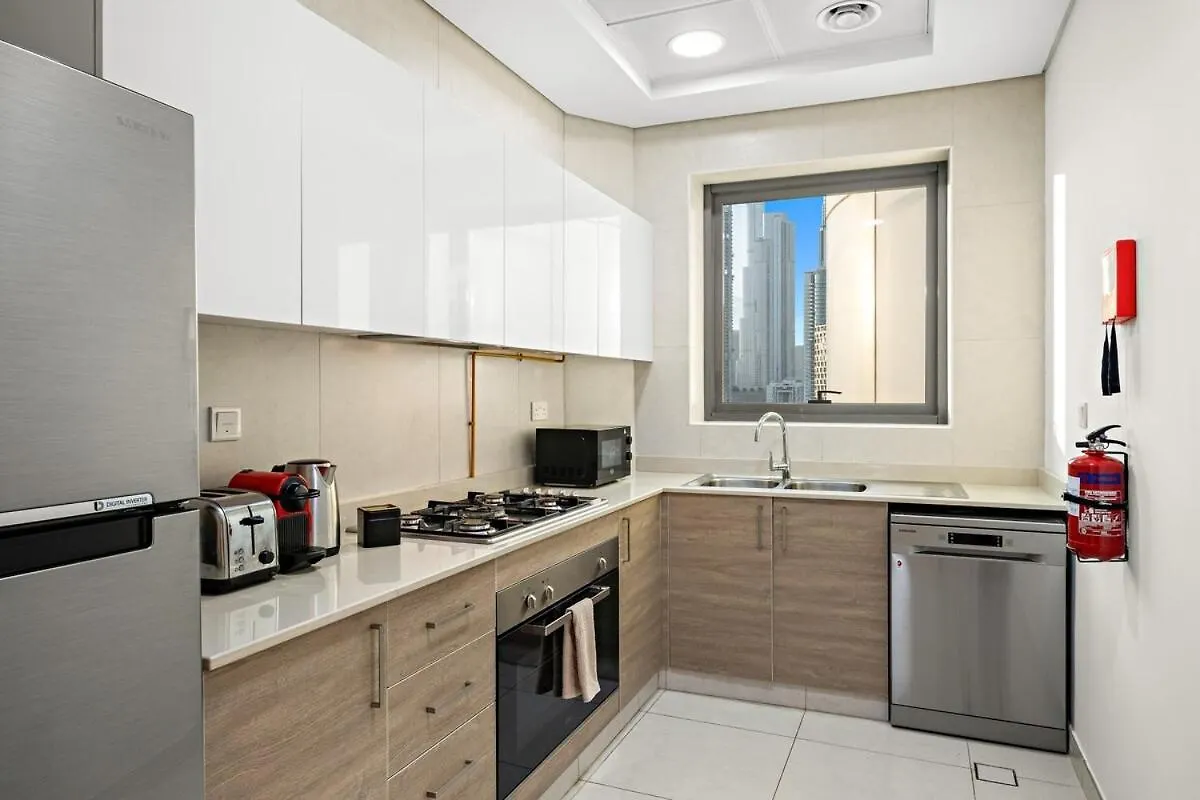 Elegant 2Br With Balcony And Burj Khalifa Skyline Views Apartment Dubai United Arab Emirates