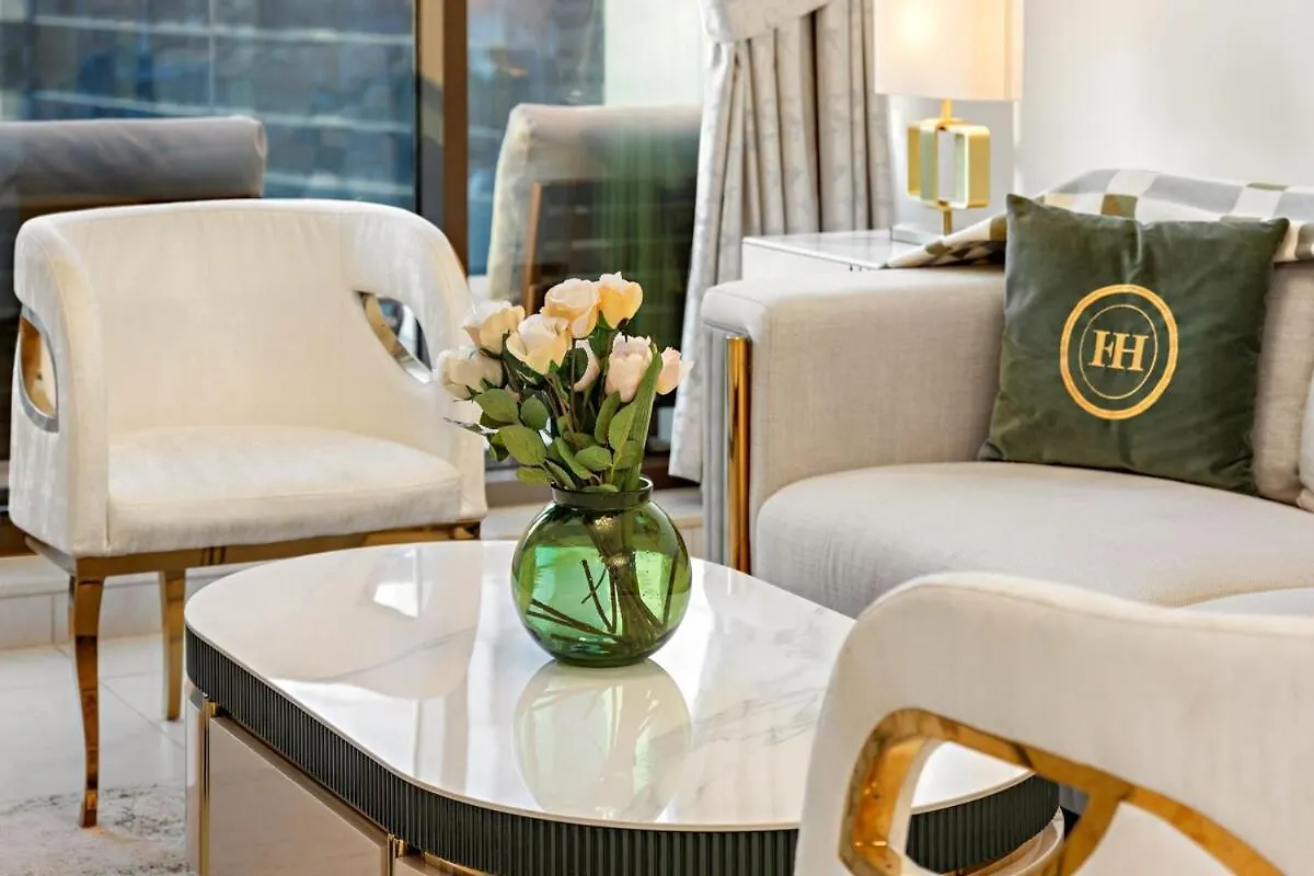 Elegant 2Br With Balcony And Burj Khalifa Skyline Views Apartment Dubai United Arab Emirates