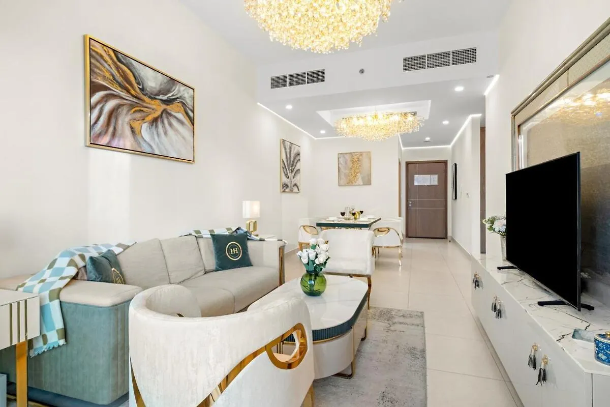 Elegant 2Br With Balcony And Burj Khalifa Skyline Views Apartment Dubai